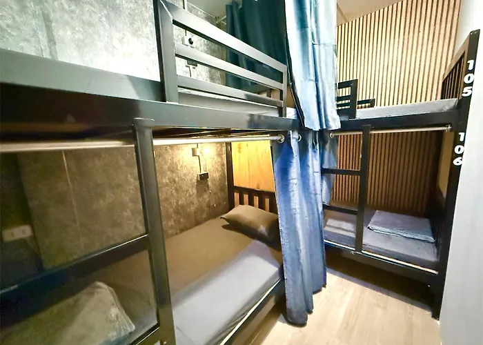 Bed Space Khaosan